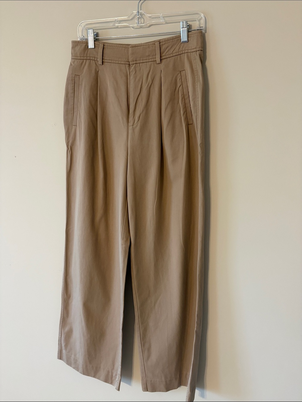Everlane Women’s Wide-Leg Pants in Khaki